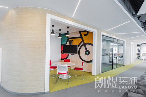 創意型金融公司辦公室裝修效果圖